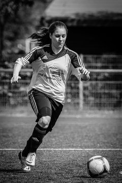 Bild 174 - B-Juniorinnen SG Trittau/S�dstormarn - SV Frisia 03 Risum Lindholm : Ergebnis: 3:1